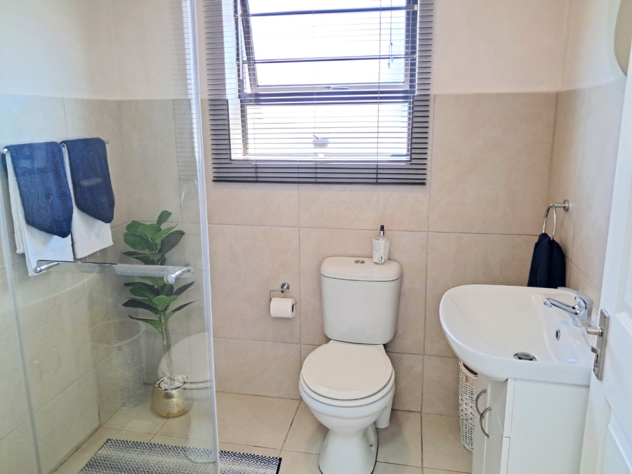 2 Bedroom Property for Sale in Dana Bay Western Cape